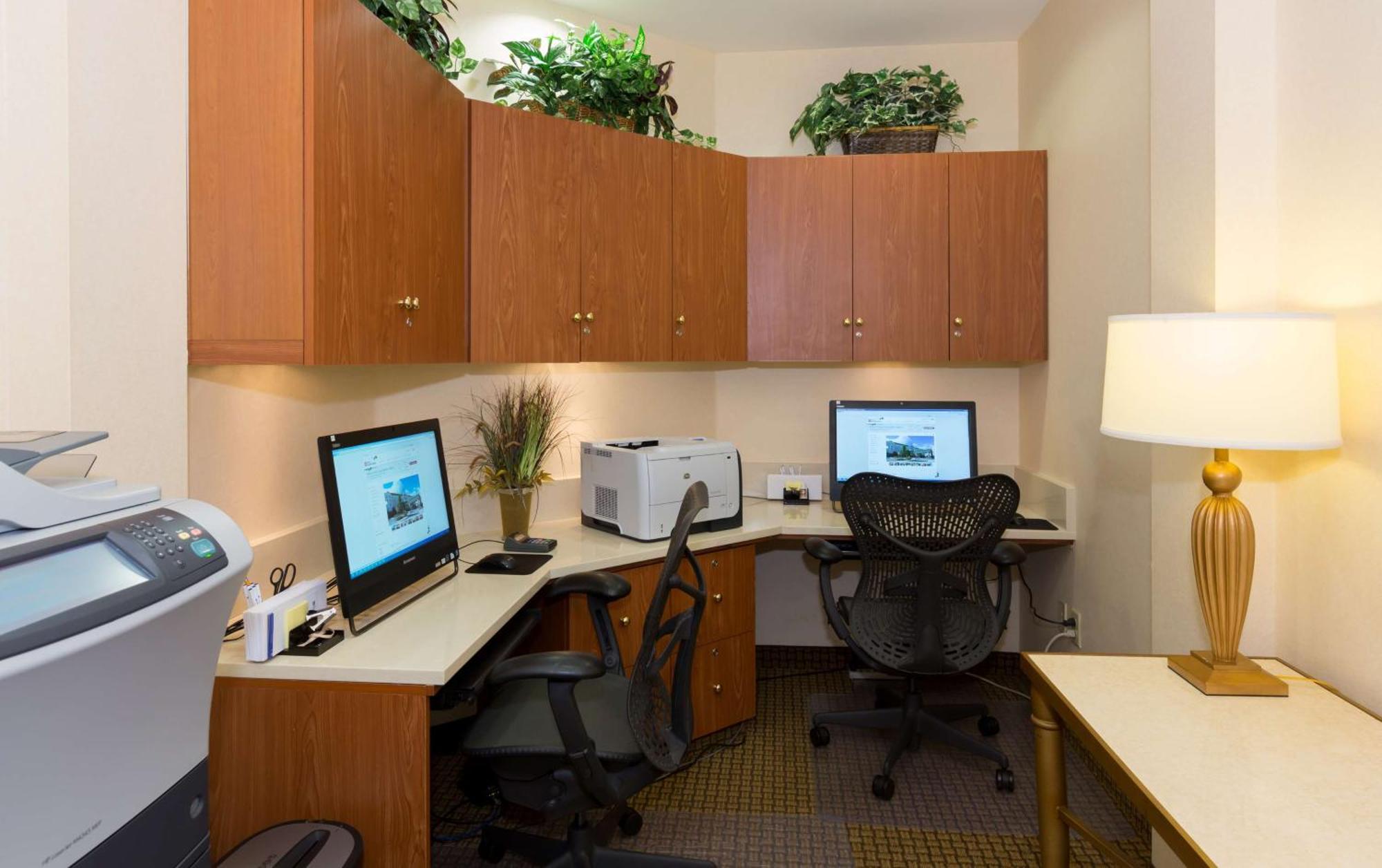 Hilton Garden Inn Buffalo Airport Cheektowaga Ngoại thất bức ảnh