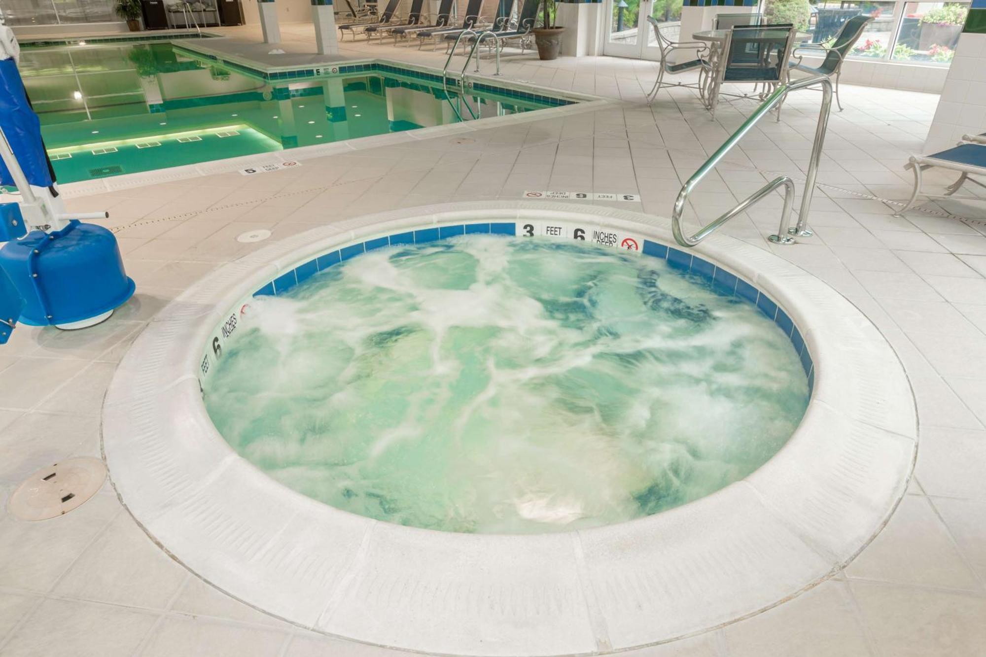 Hilton Garden Inn Buffalo Airport Cheektowaga Ngoại thất bức ảnh
