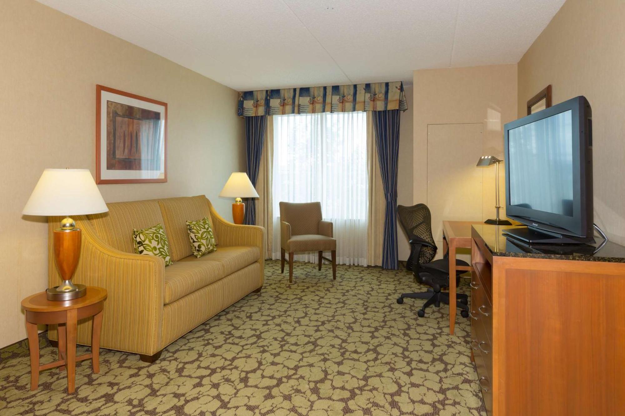 Hilton Garden Inn Buffalo Airport Cheektowaga Ngoại thất bức ảnh